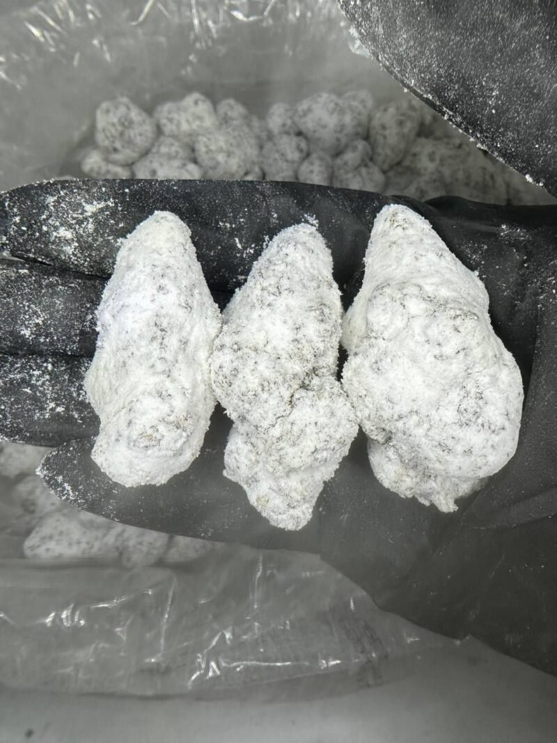 WHITE OUT SNOWCAPZ