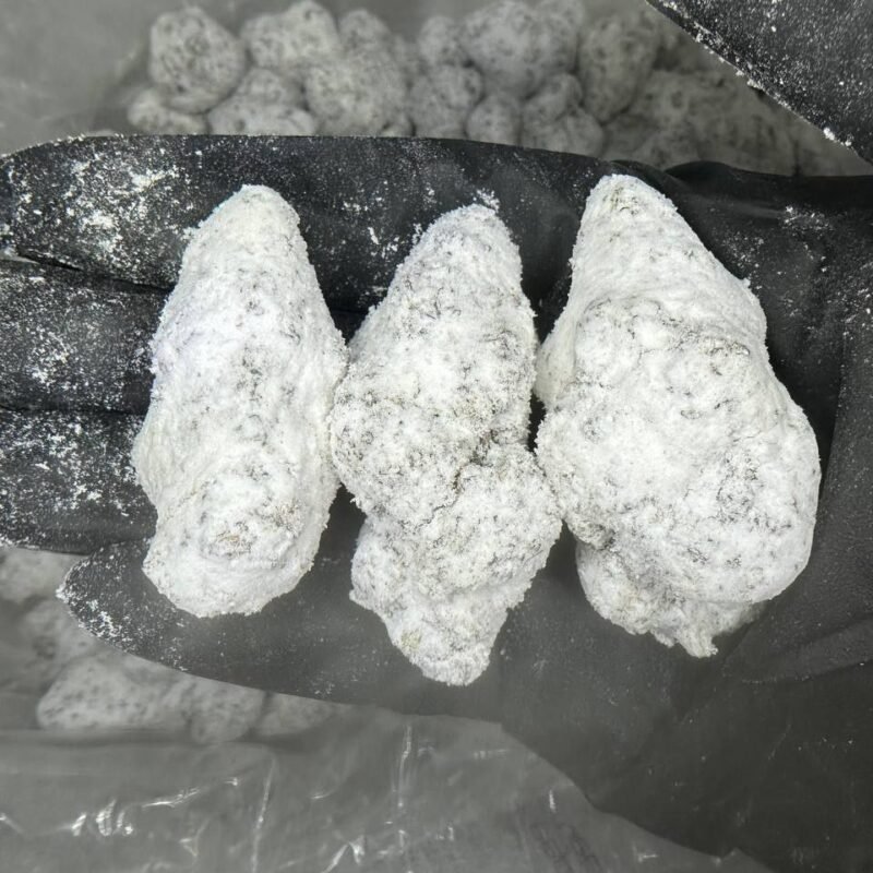 WHITE OUT SNOWCAPZ